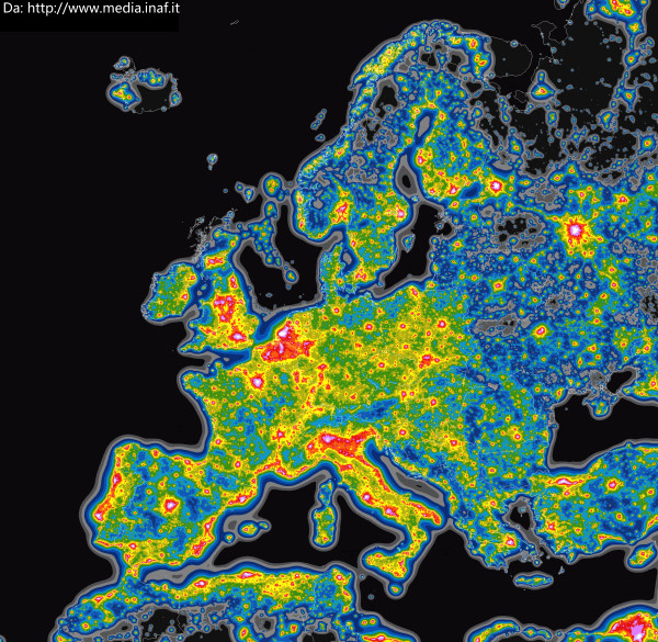 Nuona mappa sull'inquinamento luminoso